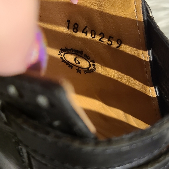 Fluevog - Alli - Mary Jane's size 6 black - Picture 6 of 10